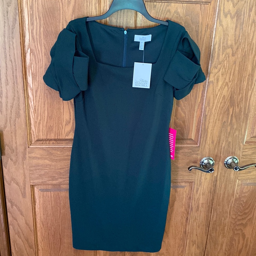 Belle Badgley Mischka hunter green dress.